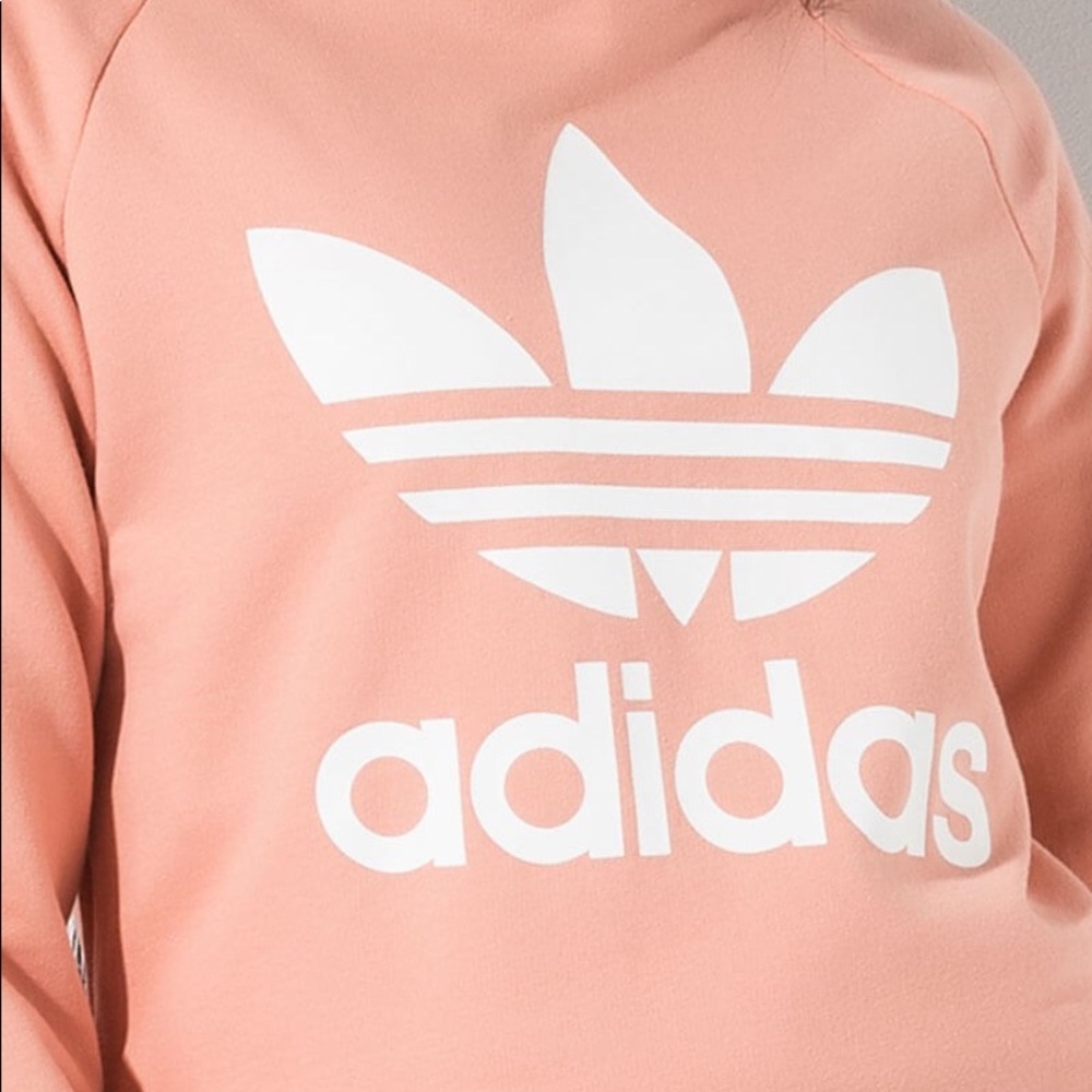 ADIDAS WOMEN’S TREFOIL PINK CREWNECK (SIZE XS)